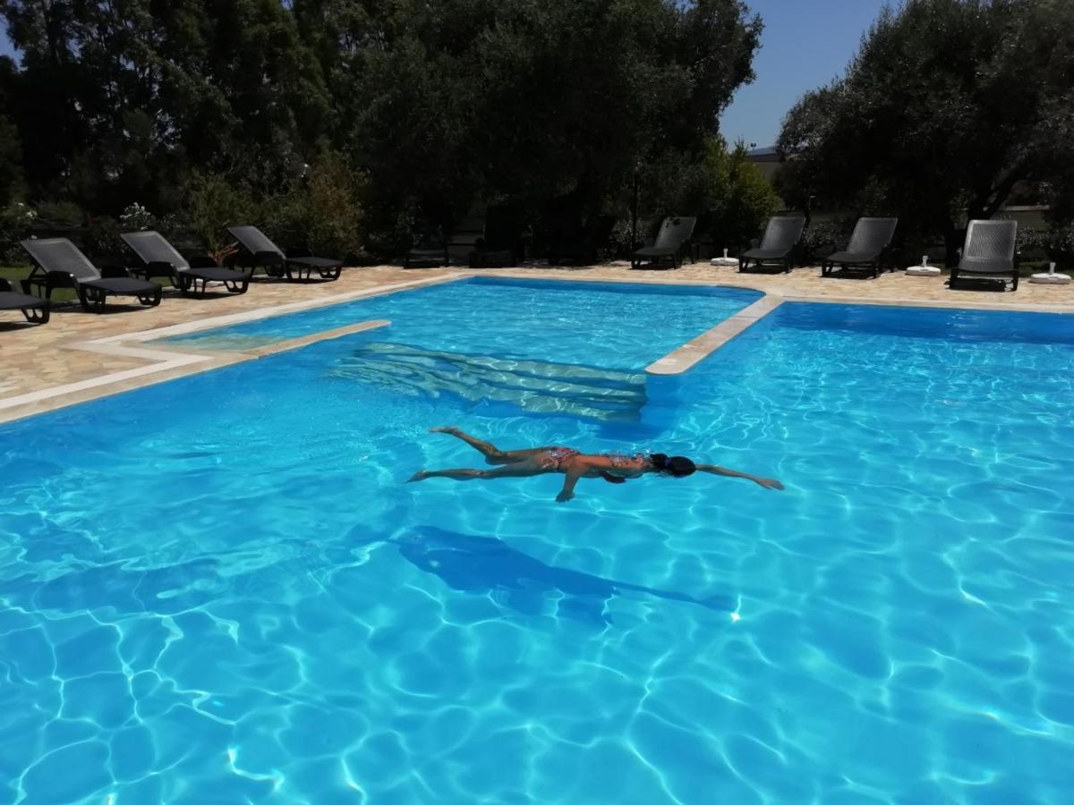 איגלסיאס Hotel Sport Village מראה חיצוני תמונה
