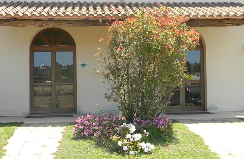 איגלסיאס Hotel Sport Village מראה חיצוני תמונה